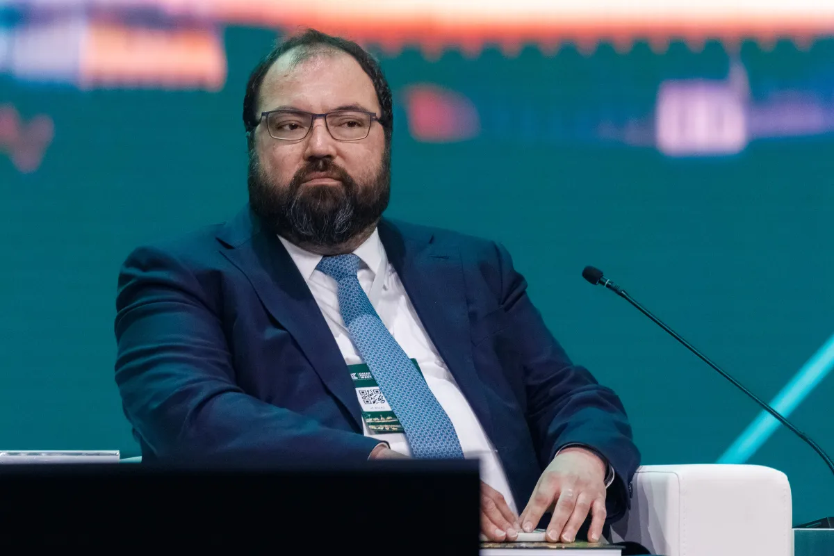 Шадаеву в Казани предложили освоить программирование с ИИ