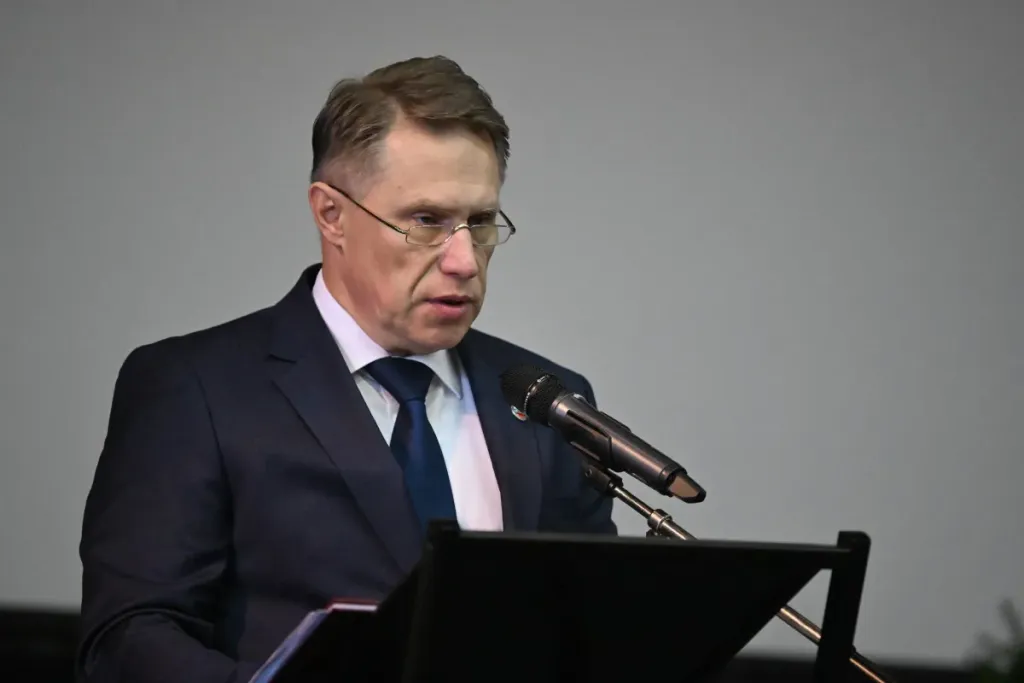 Мурашко связал работу клиник с ИИ со снижением летальности на 40%