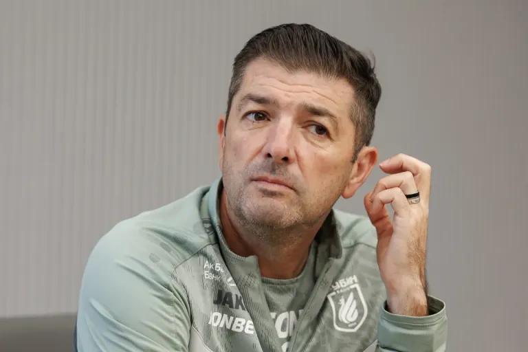 Франк Артига покинул «Рубин», команду возглавил Олег Кузьмин