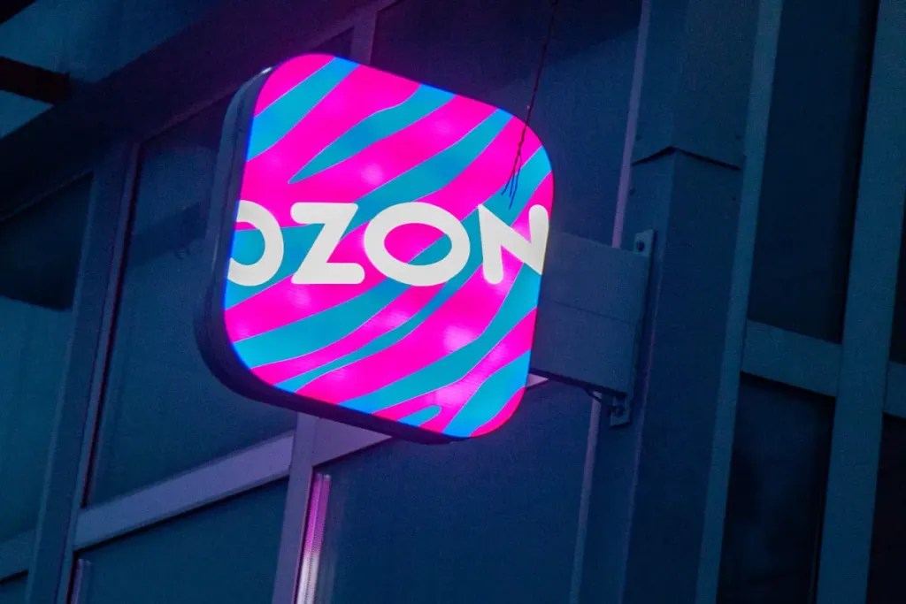 Ozon оценил убытки от атак БПЛА в 30,1 млрд рублей